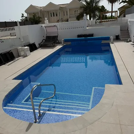 With Private Heated Pool Willa